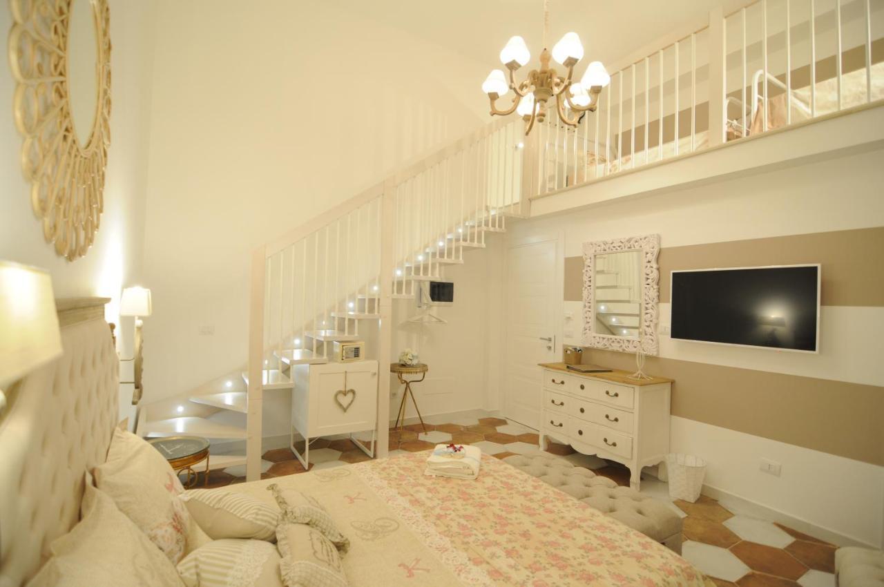 Quattrocuori Boutique Hotel & Spa Portopalo Di Capo Passero 外观 照片